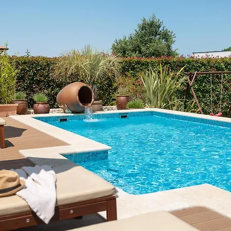 Intima Nova Vas (Porec)